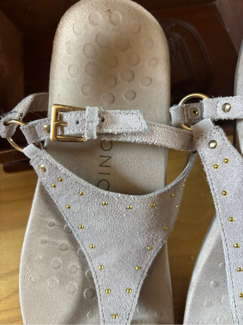 Vionic Taupe Suede Thong Sandals with Gold Studs